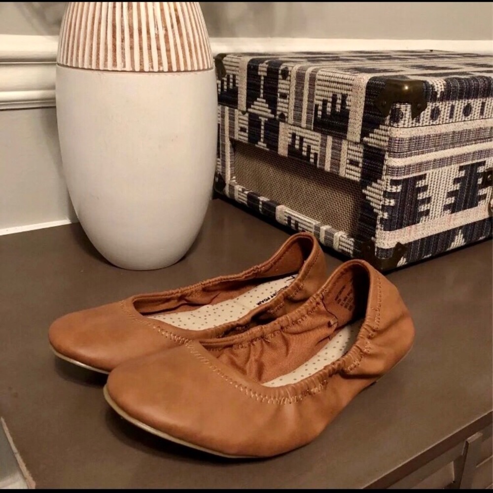 Classic leather ballet flats